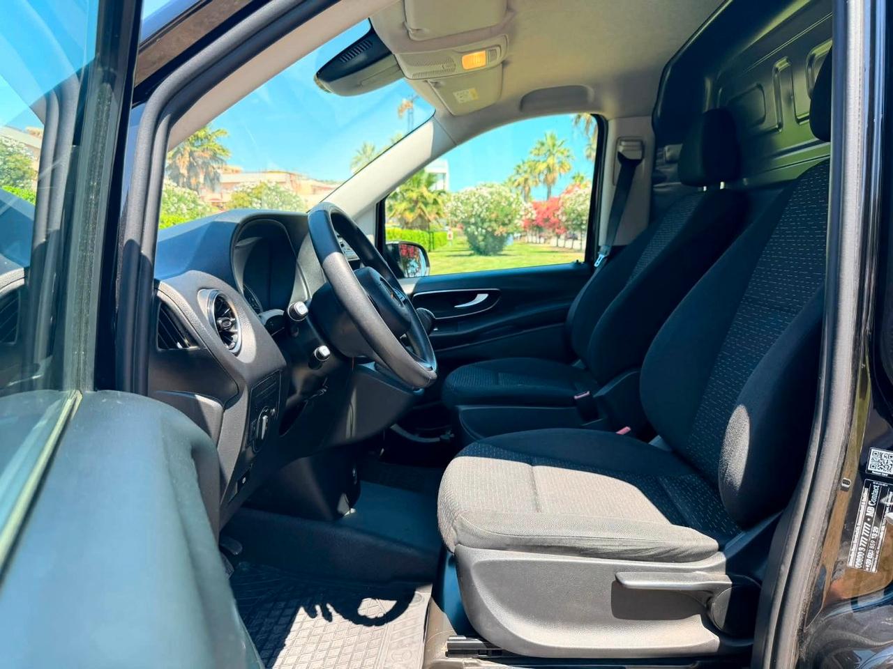 MERCEDES Vito 110 cdi compact fwd my20