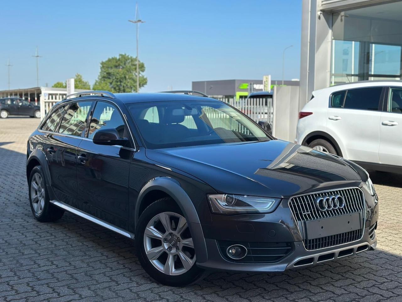 Audi A4 allroad A4 allroad 3.0 V6 TDI 245 CV S tronic Ambiente