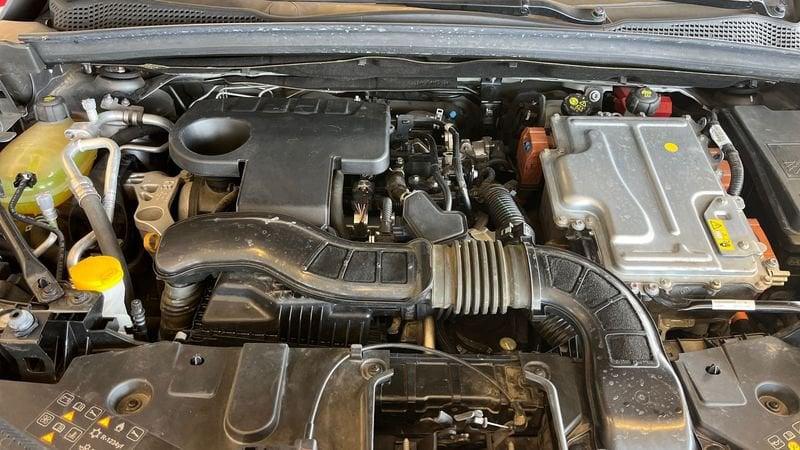 Renault Captur E-Tech plug-in hybrid 1.6 PHEV E-TECH 117KW RS LINE