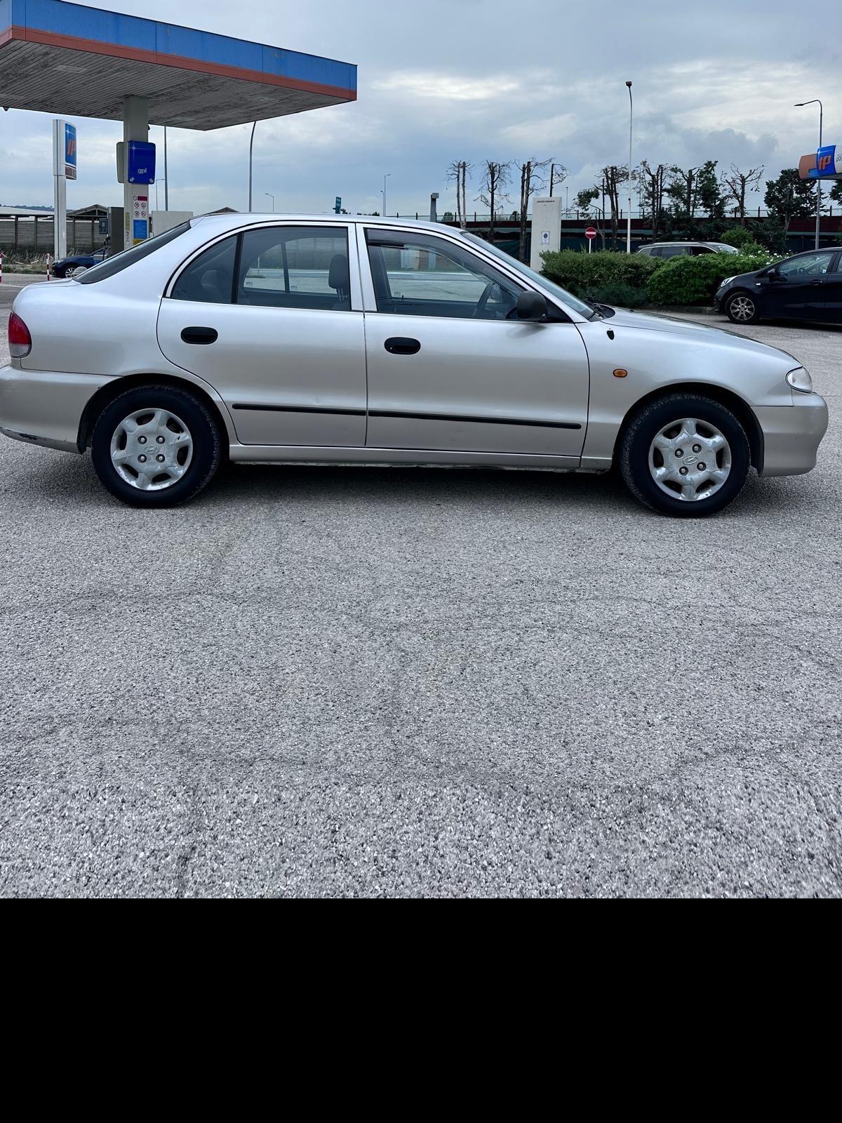 Hyundai Accent 1.3i 12V cat 5 porte LS