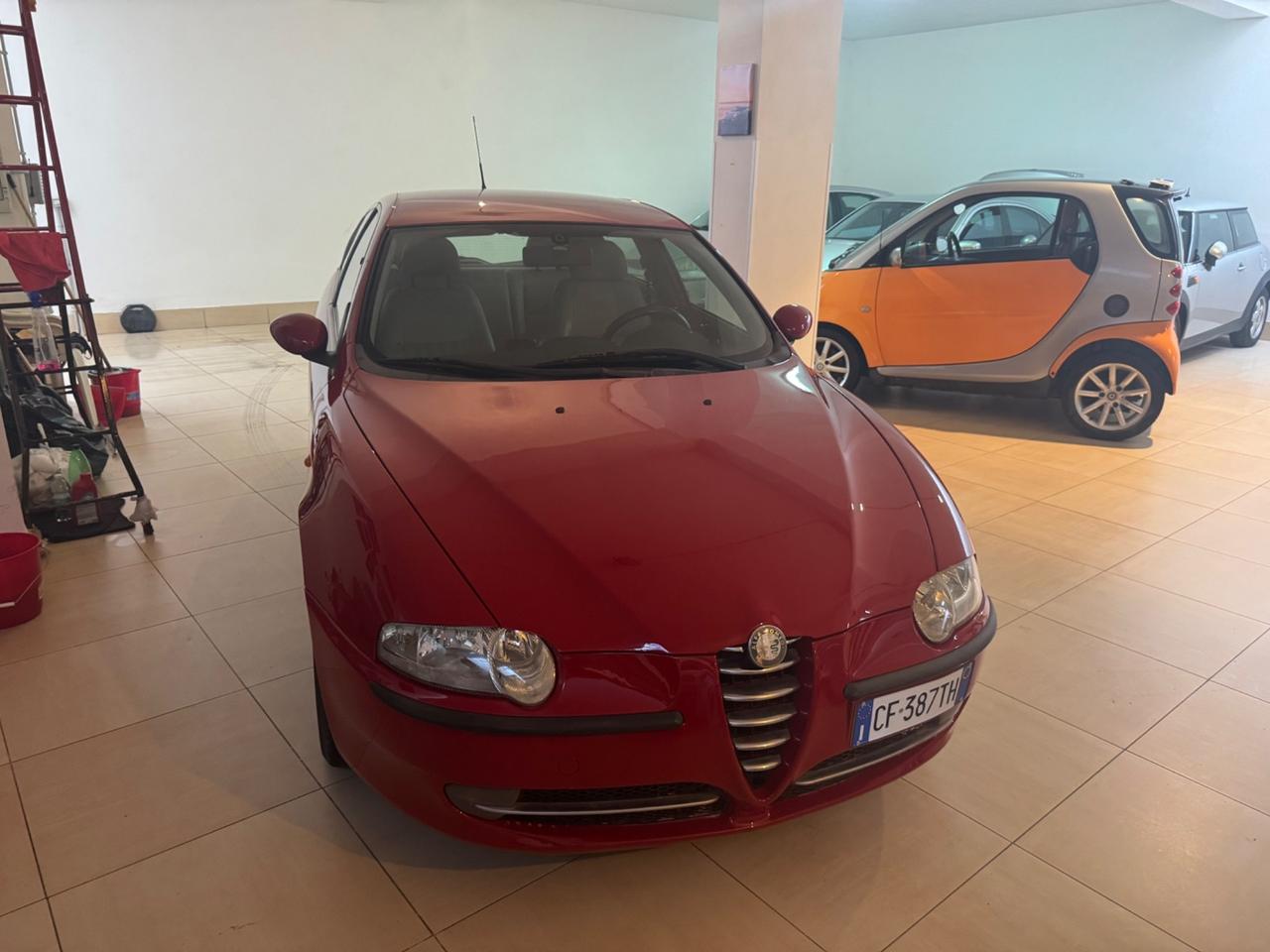 Alfa Romeo 147 1.9 JTD 16V cat 5 porte Distinctive