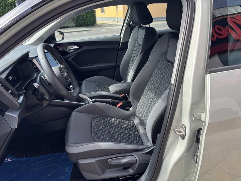 Audi A1 Sportback 30 1.0 tfsi S Line Edition 116cv s-tronic LED-PHONE APPS-17"