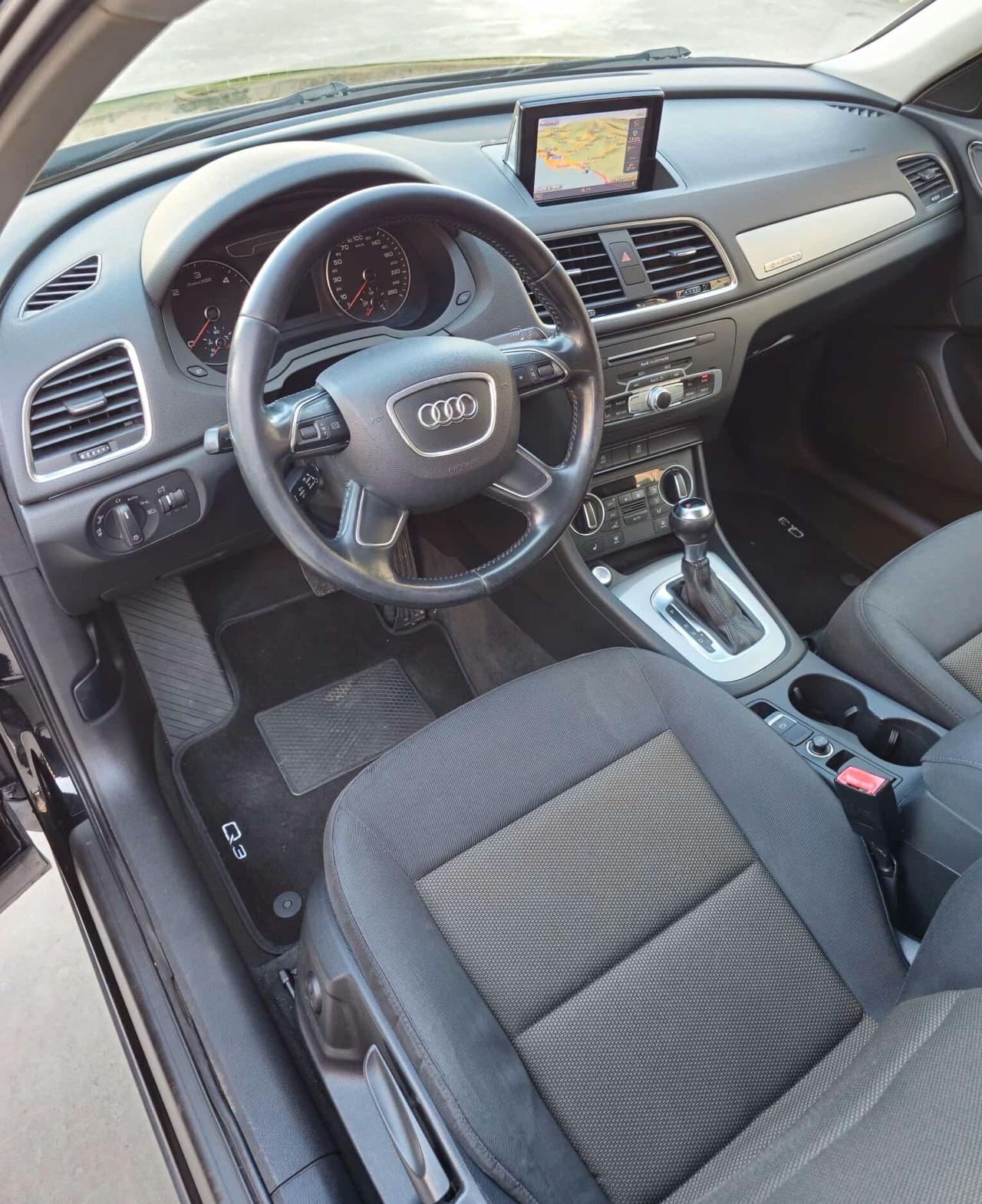Audi Q3 2.0 TDI 150 CV quattro S tronic Sport
