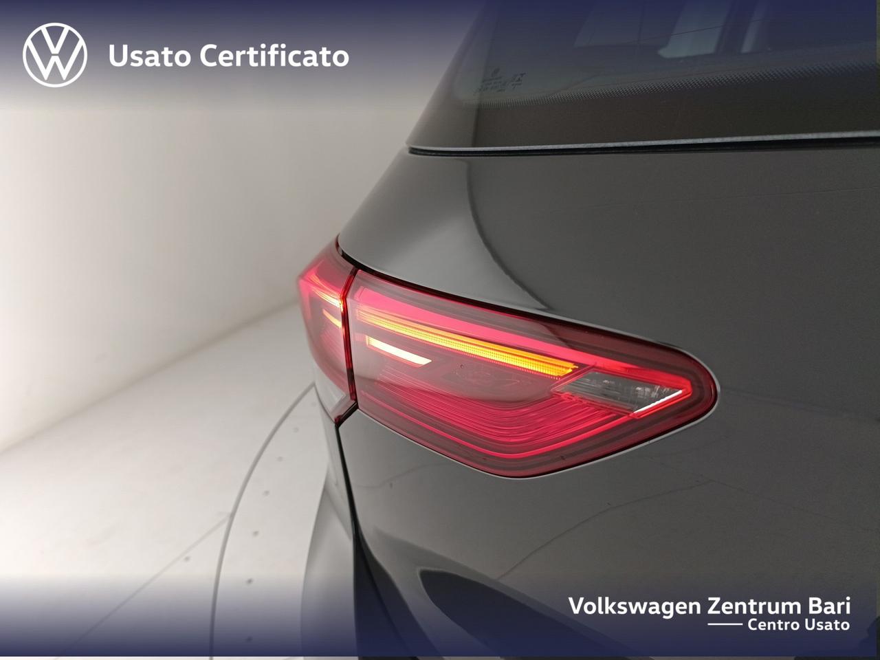 Volkswagen Golf 1.0 tsi evo life 110cv