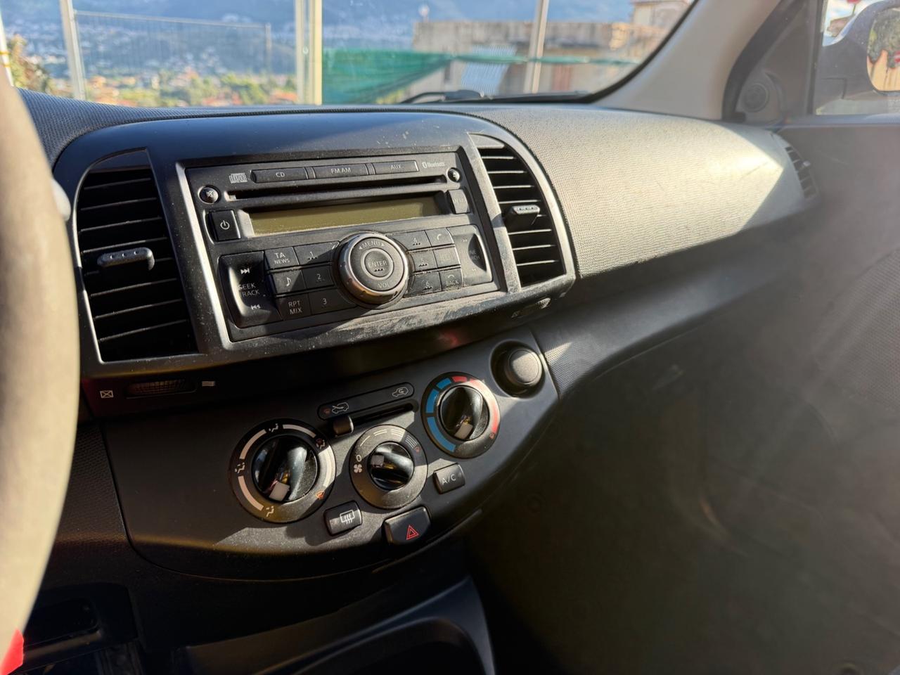 Nissan Micra 1.2 acenta GPL