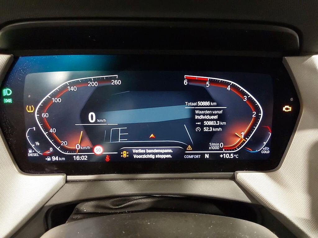 BMW 116D 115CV 6M. BUSINESS ADVANTAGE ( FARI LED - BMW DIGITAL COCKPIT - CLIMA BIZONA - PDC - NAVI - MIRROR - CRUISE )