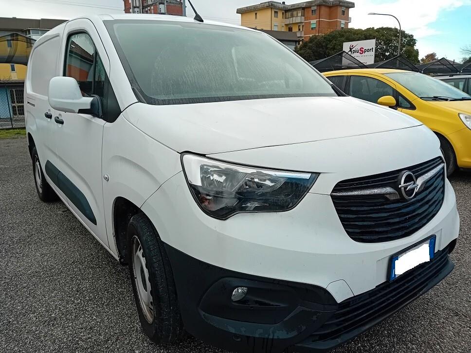Opel Combo Cargo XL 1.5 Diesel 130CV S&S PL 950kg Edition € 7.950 + IVA