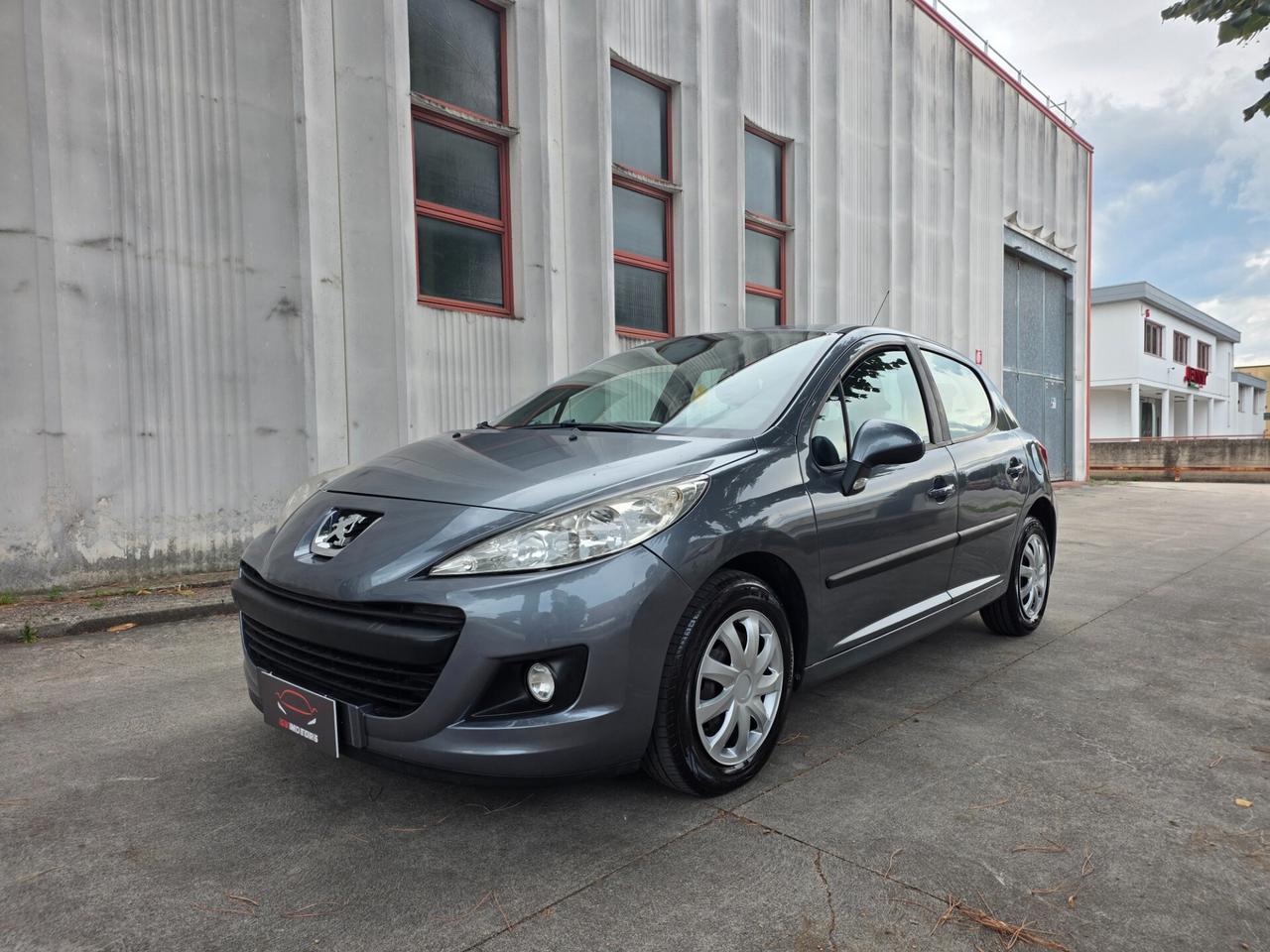 Peugeot 207 1.4 HDi 70CV 5p. Active