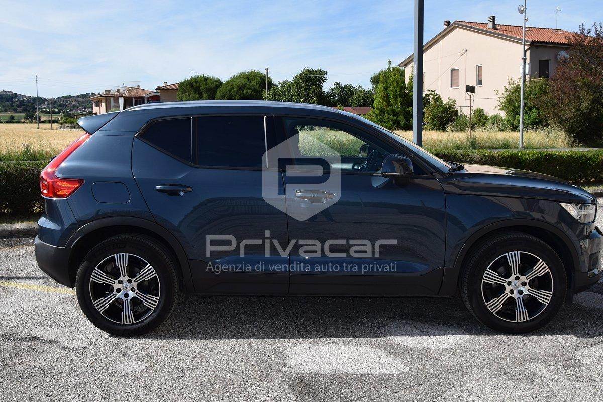 VOLVO XC40 D3 Momentum Pro