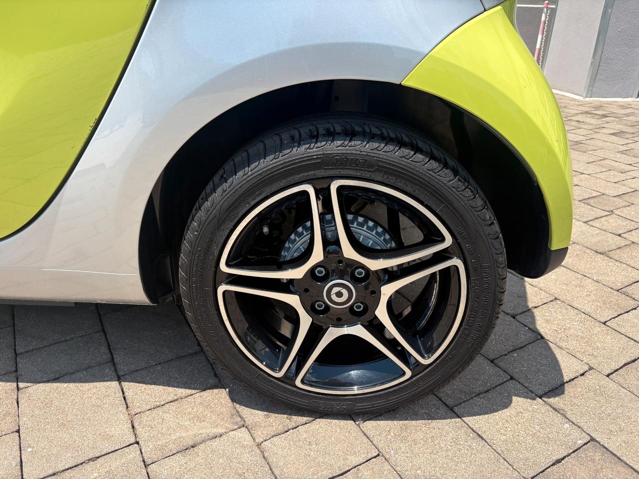 Smart ForTwo EQ Coupè Racingrey (22kW)