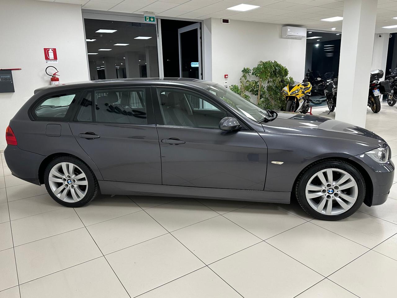 Bmw 320 d Touring 177 Cv Attiva - 2007