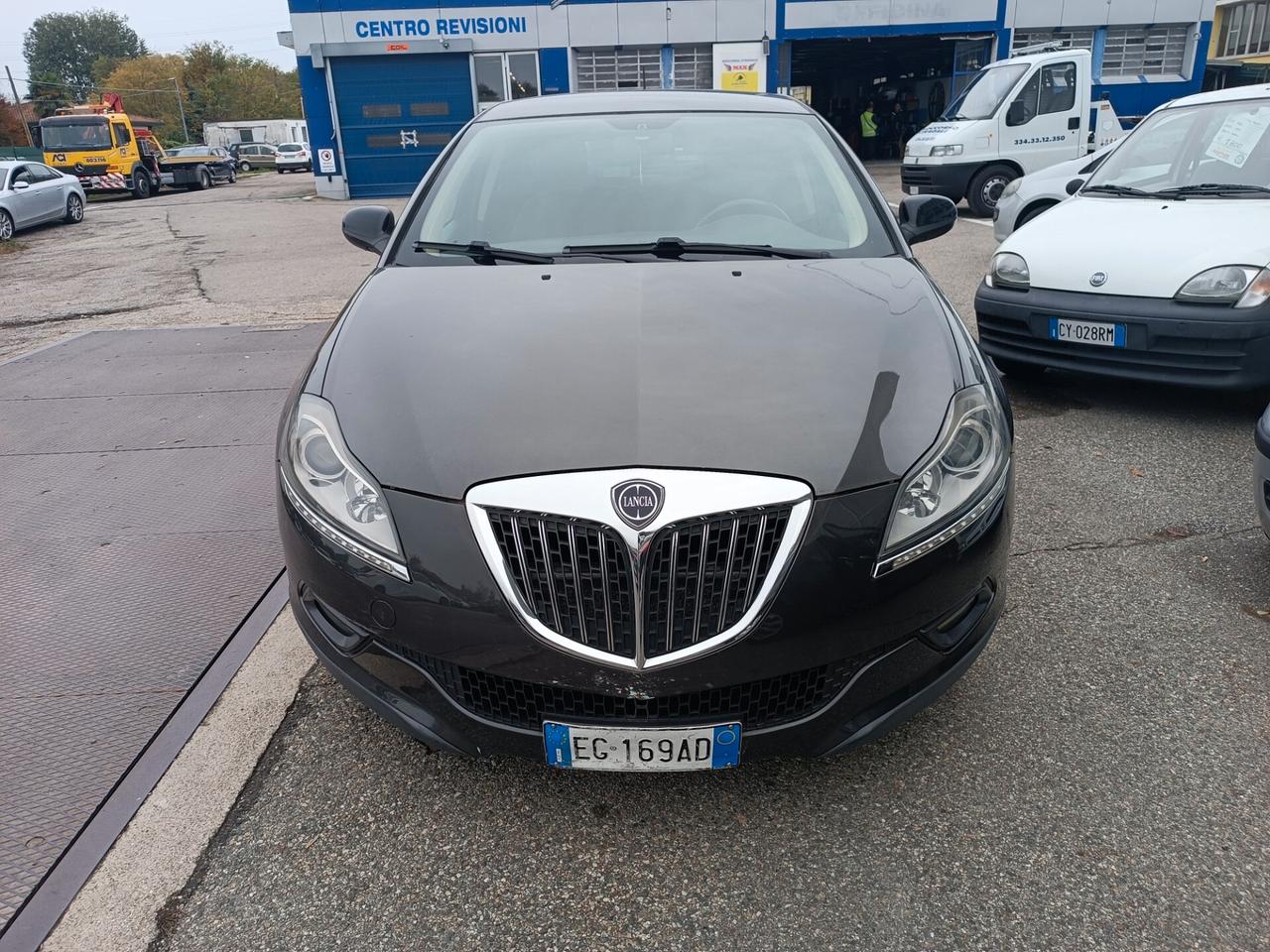 Lancia Delta 1.6 MJT DPF Oro