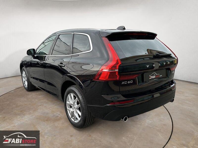 Volvo XC60 B4 AWD 211 Cv Geartronic Momentum Pro