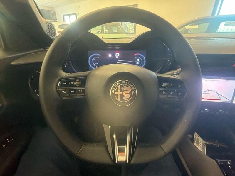Alfa Romeo Junior Non disponibile (626) Ibrida My26 Ibrida Ti 1.2 145cv Hybrid Edct6 - Stock
