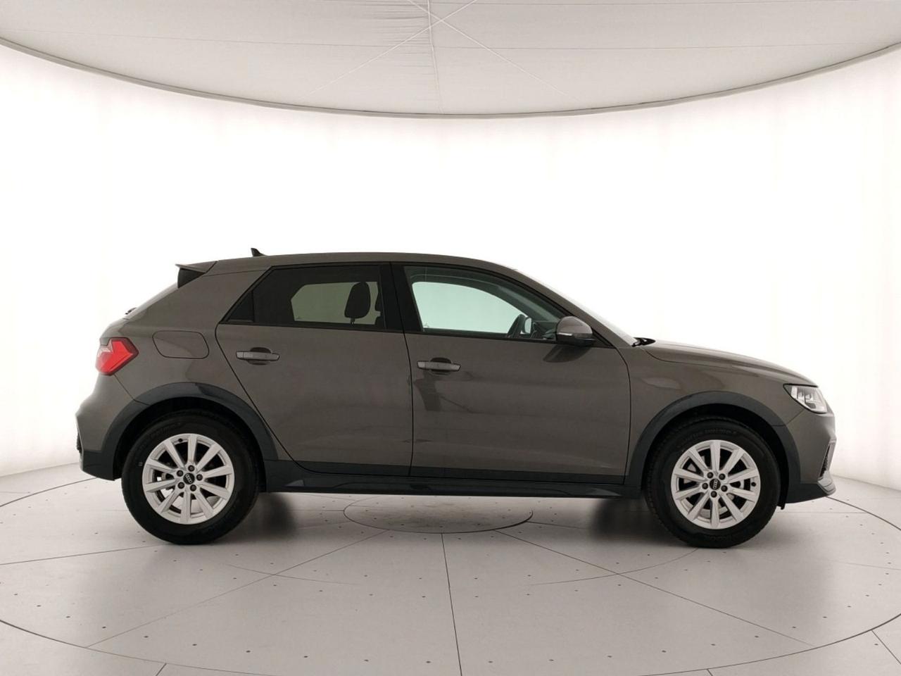 Audi A1 allstreet 30 1.0 tfsi business 116cv