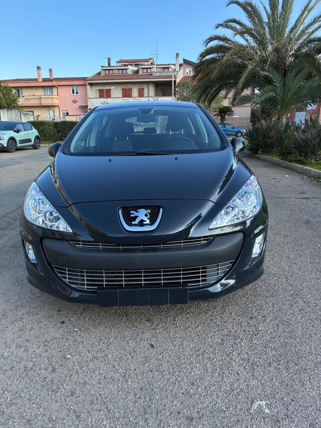 Peugeot 308 1.6 HDi 90CV 3p. Tecno