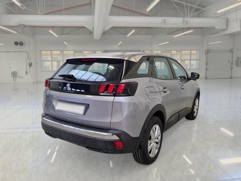 PEUGEOT 3008 BLUEHDI 130 EAT8 SES BUSINESS 5 PORTE SUV