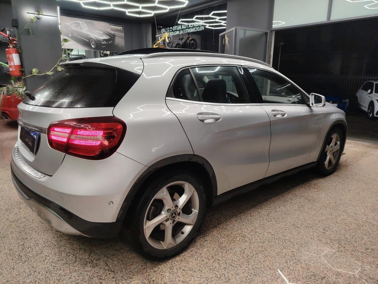 Mercedes-Benz GLA 220 d Automatic 4Matic Sport