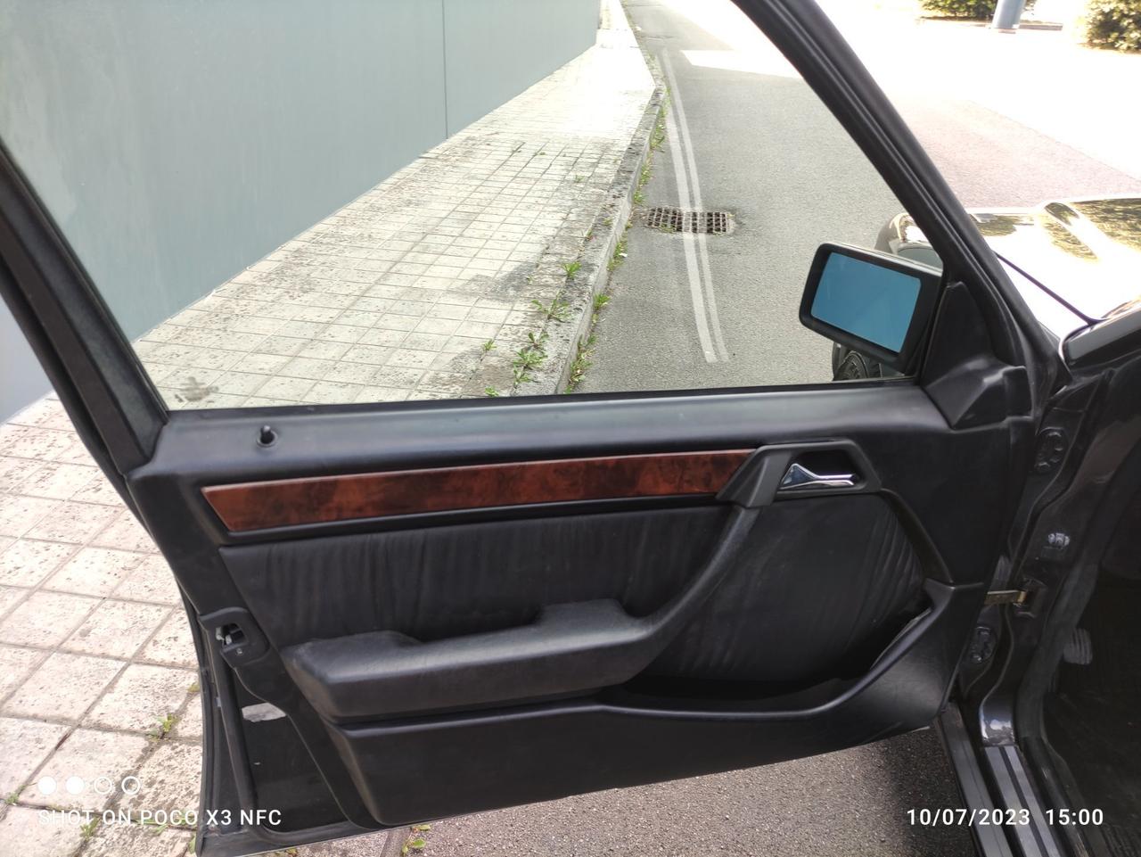 Mercedes-benz 200 MERCEDES BENZ AG 124 200 TE