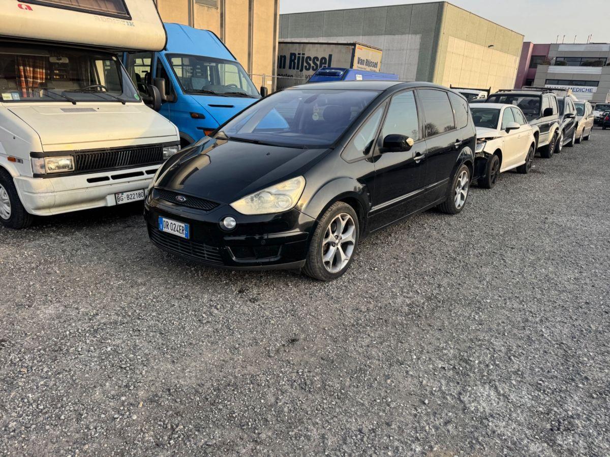 FORD - S-Max - 2.0 TDCi 140CV Titanium DPF