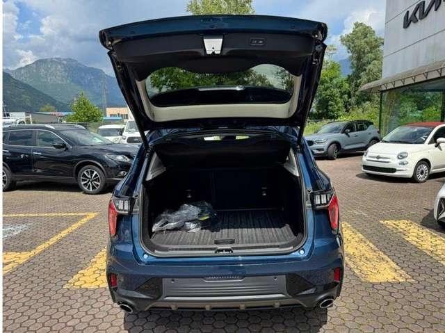 Lynk & Co 01 01 1.5 td phev auto