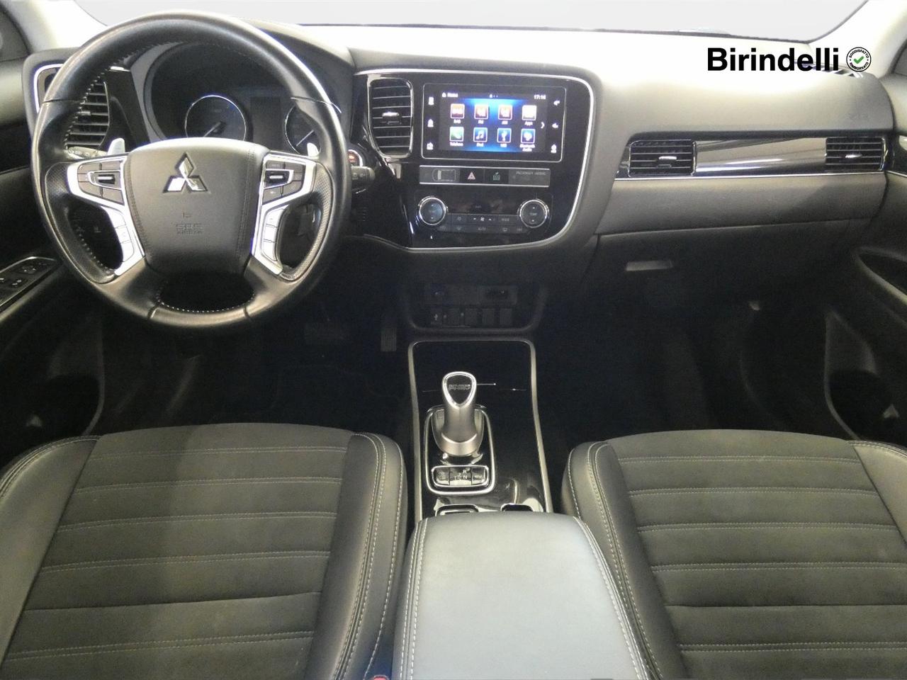 MITSUBISHI Outlander 3ª serie - Outlander 2.4 MIVEC 4WD PHEV Instyle Plus SDA
