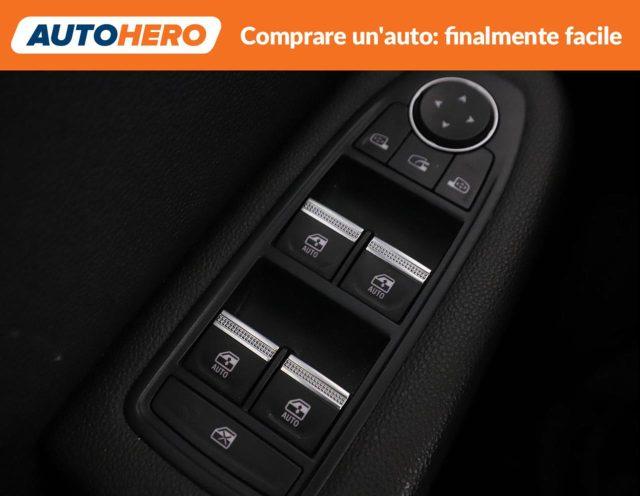 RENAULT Clio Full Hybrid E-Tech 140 CV 5 porte Intens