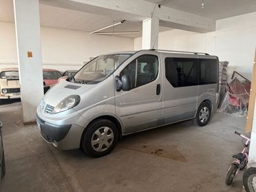 Renault Trafic T29 2.0 dCi/115 PL-TN Passenger Grand Black Ed. 9 Posti