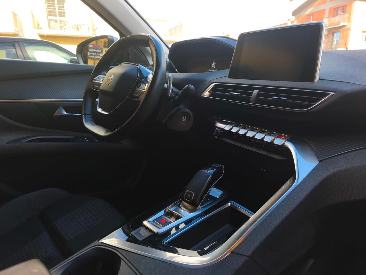 Peugeot 3008 HDi 130 CV EAT8 PROMO BLACK FRIDAY