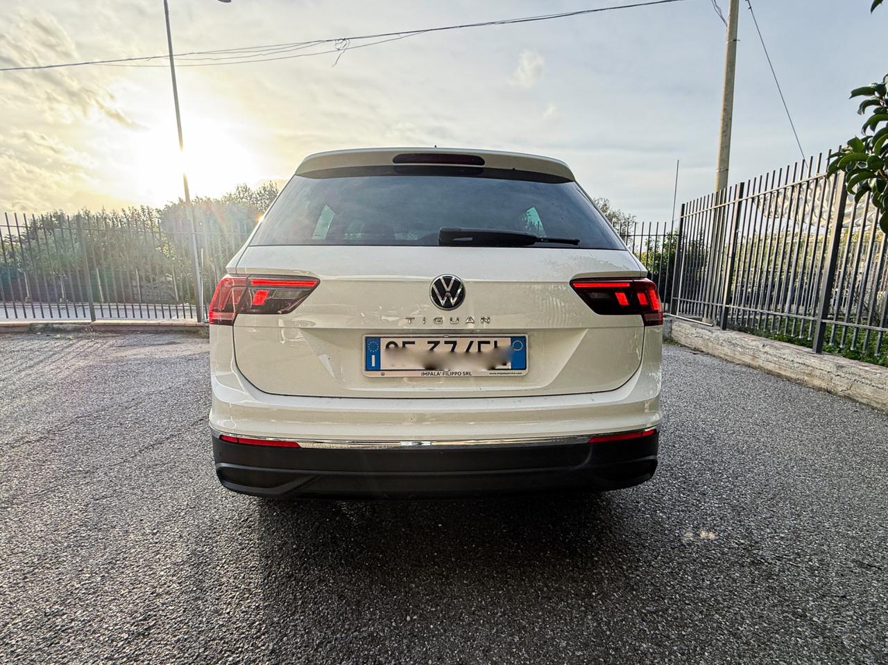 Volkswagen Tiguan 2.0 TDI 150 CV SCR DSG Life