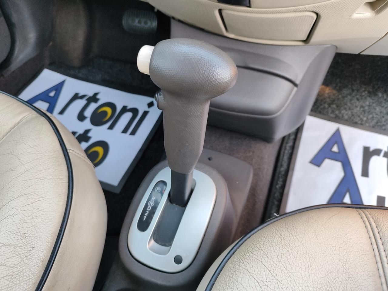 Nissan Micra 1.2 16V 5 porte Jive GPL - Automatica -