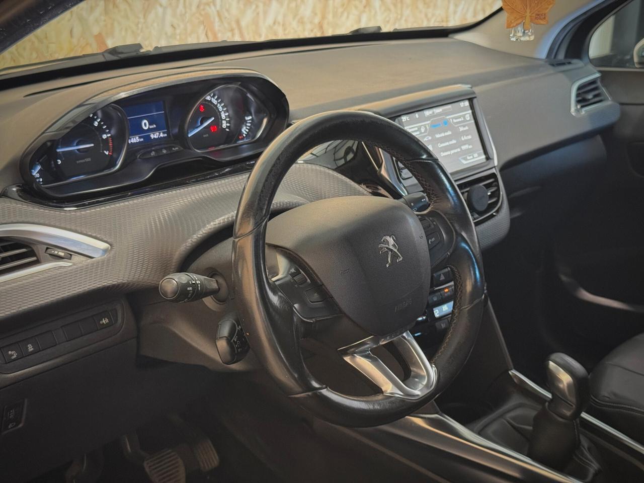 Peugeot 2008 1.2 VTi 82CV Allure - NEOPATENTATI