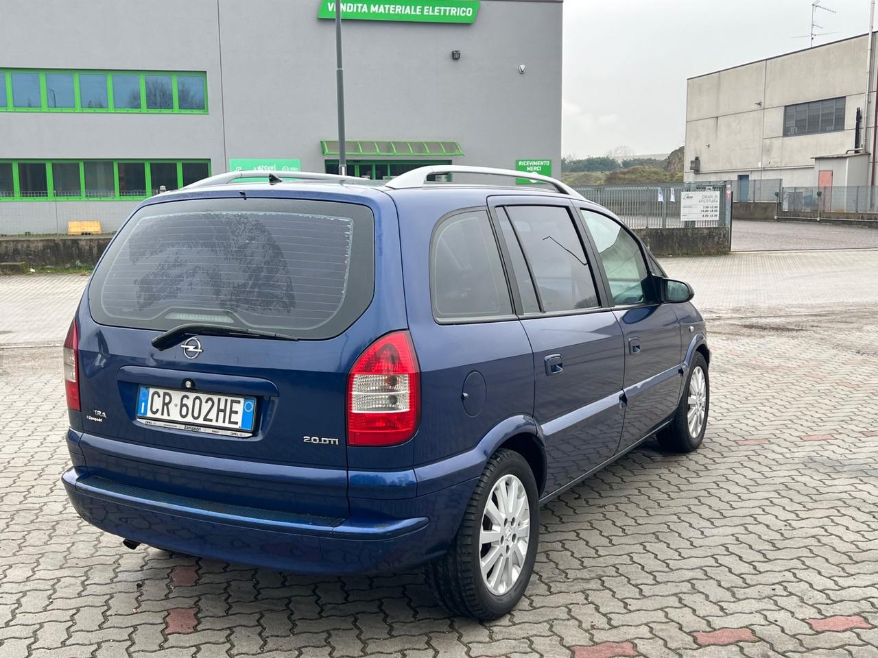 Opel Zafira 2.0 16V DTI cat Elegance