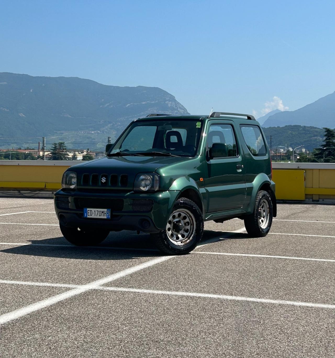 Suzuki Jimny 1.3i 4WD Special Neopatentati 2011