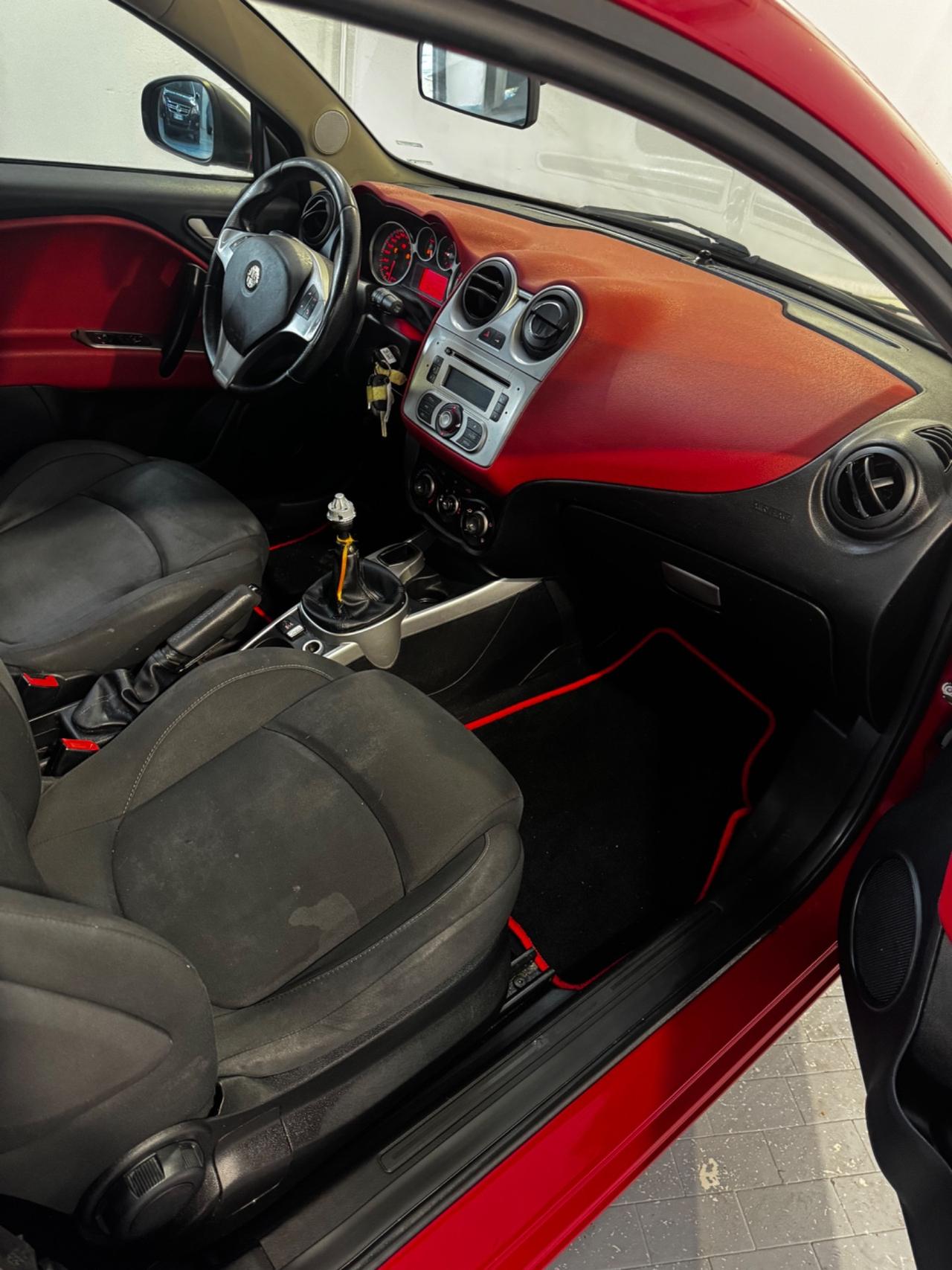 Alfa Romeo MiTo 1.4 78 CV 8V S&S Distinctive Sport Pack