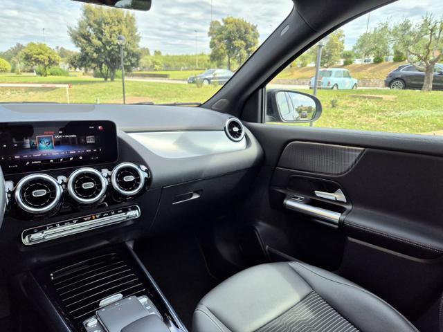MERCEDES-BENZ GLA 220 d Automatic 4Matic Sport Plus