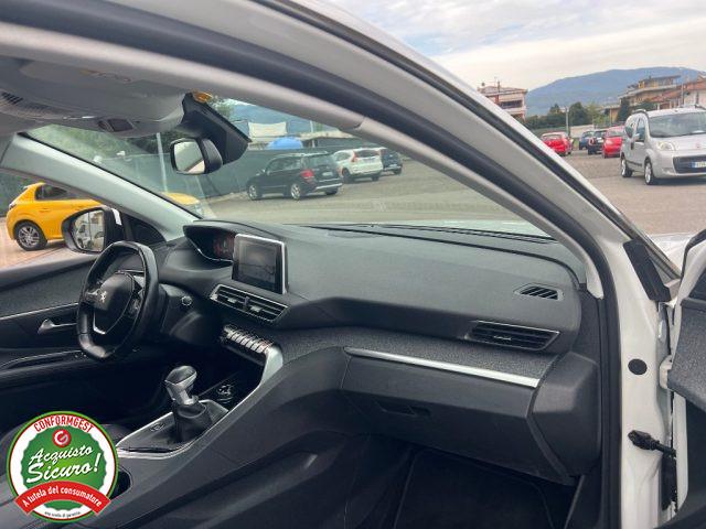 PEUGEOT 3008 PureTech Turbo 130 S&S Allure
