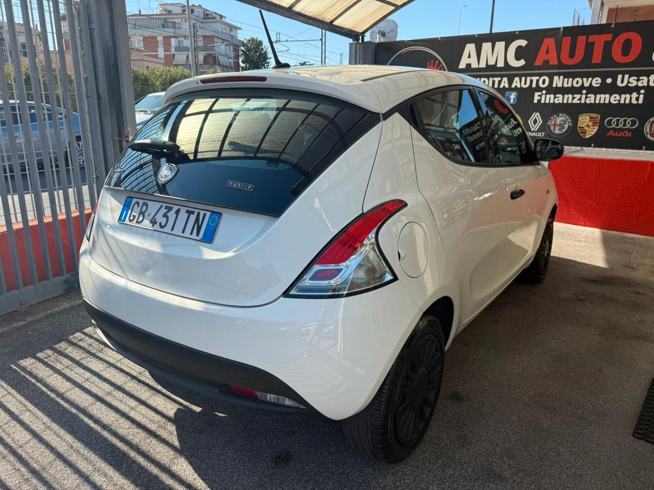 Lancia Ypsilon 1.0 FireFly 5 porte S&S Hybrid - AZIENDALE - EURO6 - NO VINCOLO FINANZIAMENTO