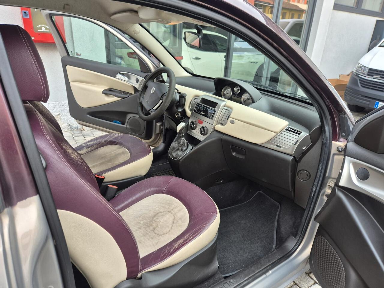 Lancia Ypsilon 1.2