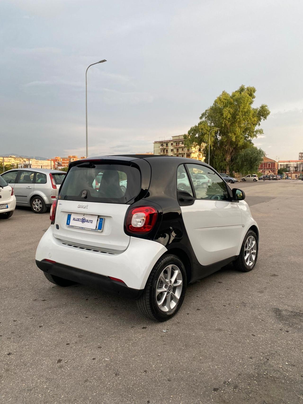 Smart ForTwo EQ Youngster