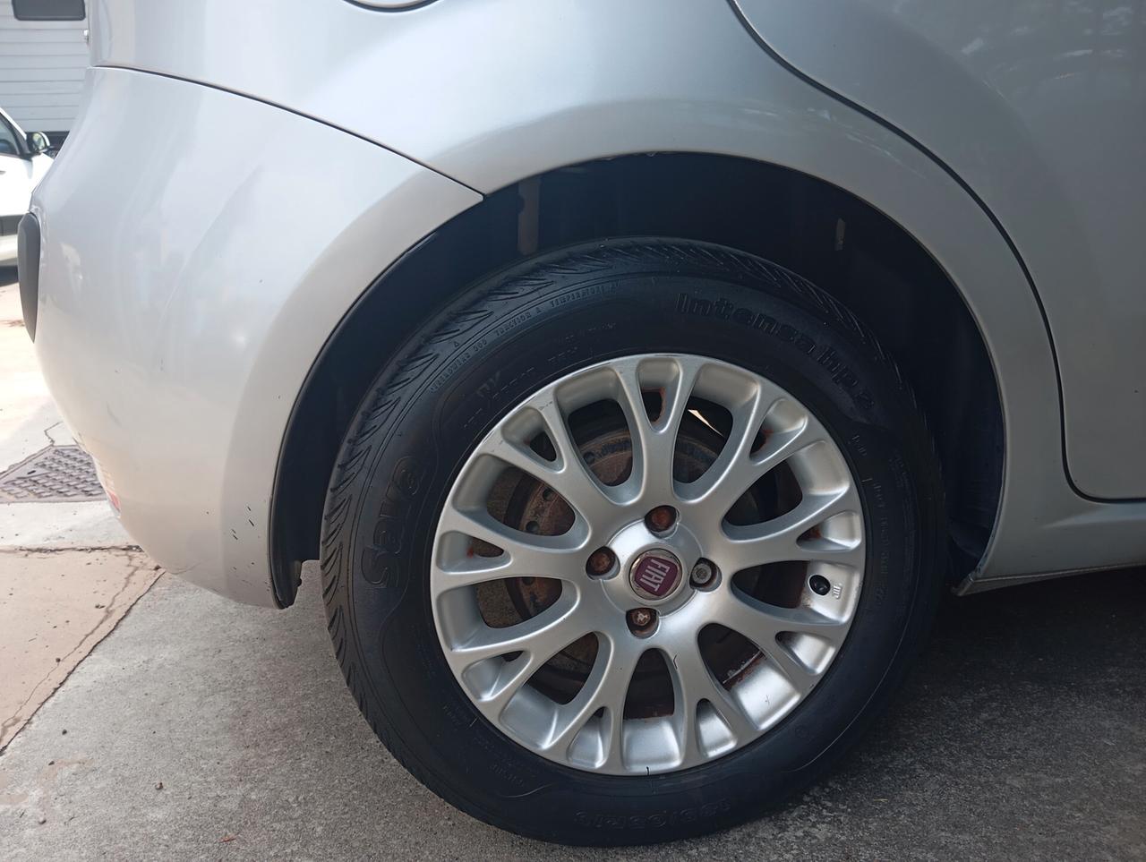 Fiat Punto Evo 1.3 Mjt 75 CV accetto permute