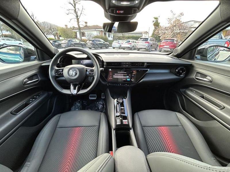 Alfa Romeo Junior 1.2 145 CV Hybrid eDCT6 Ti + PACK TECHNO+18"