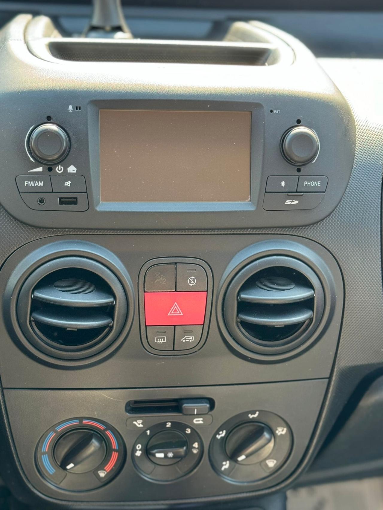 Fiat Fiorino 1.3 MJT 95CV Cargo Adventure