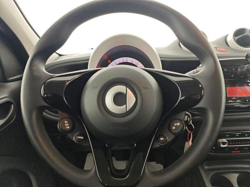 smart forfour 70 1.0 Passion