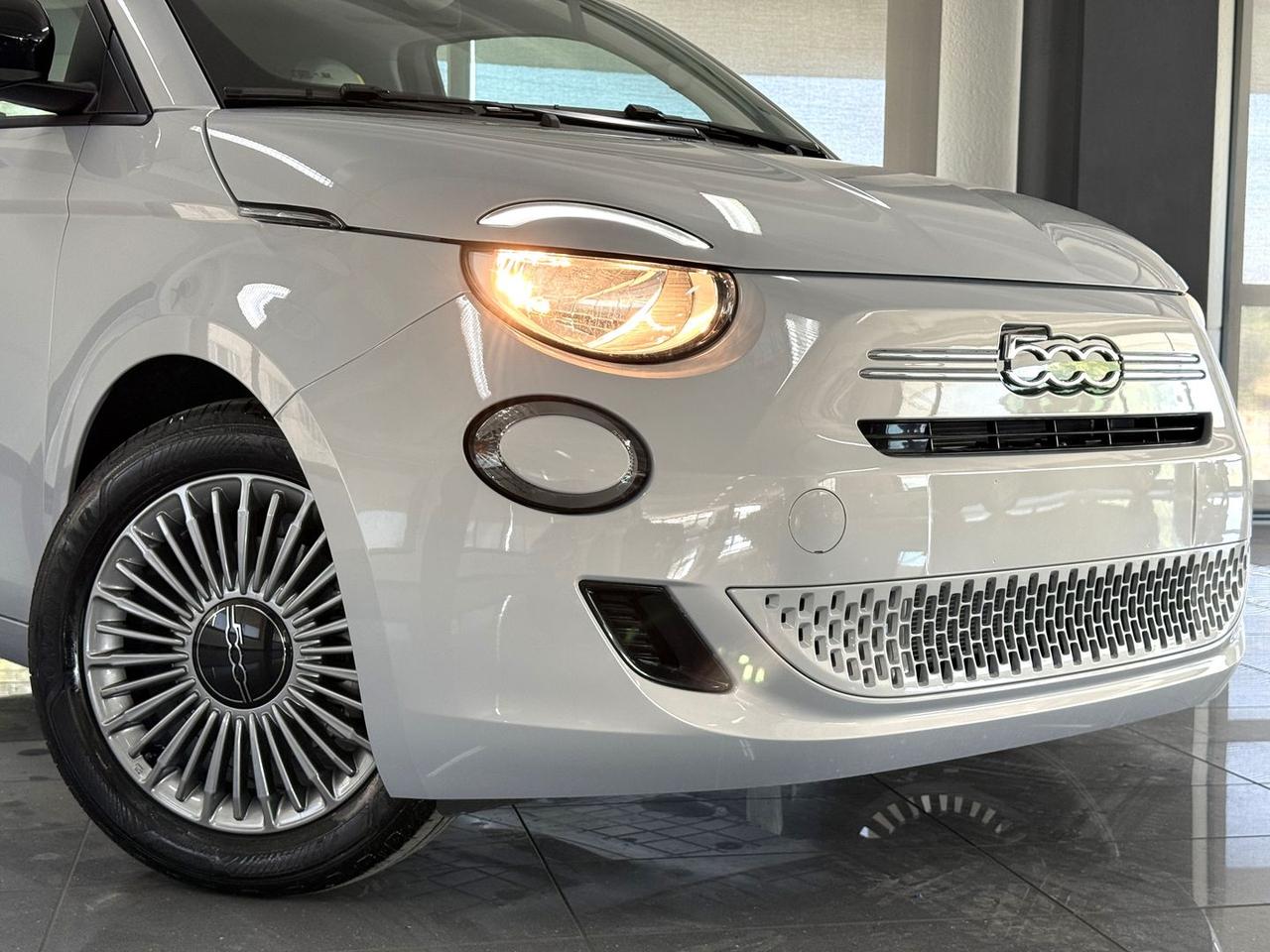 Fiat 500 Icon 1.0 65 MHEV #11976