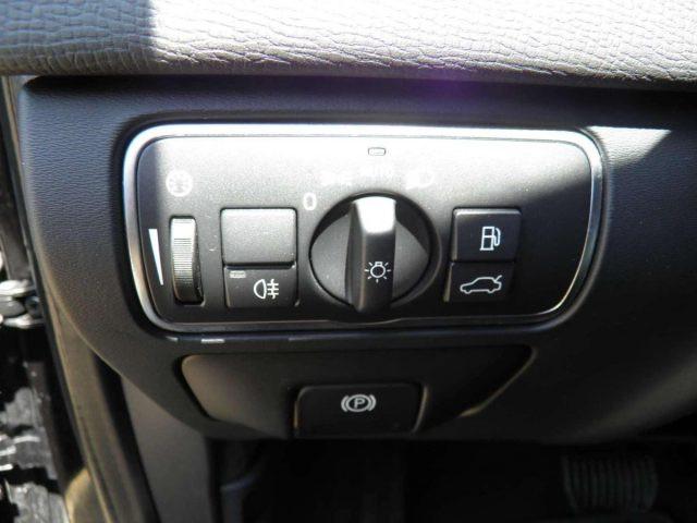 VOLVO XC60 XC60 2.4 D4 AWD GEARTRONIC MOMENTUM