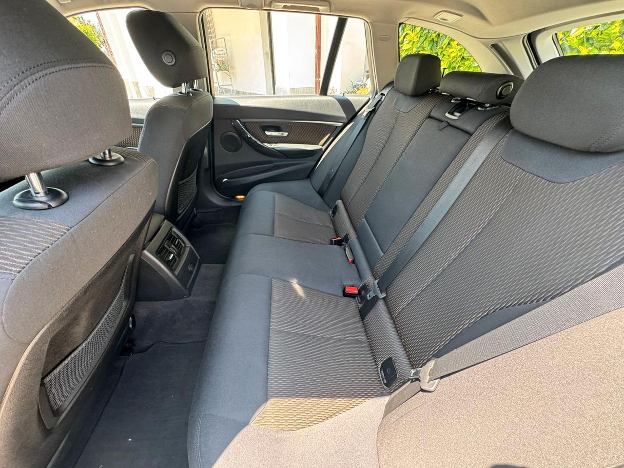 Bmw 320 320d Touring Luxury