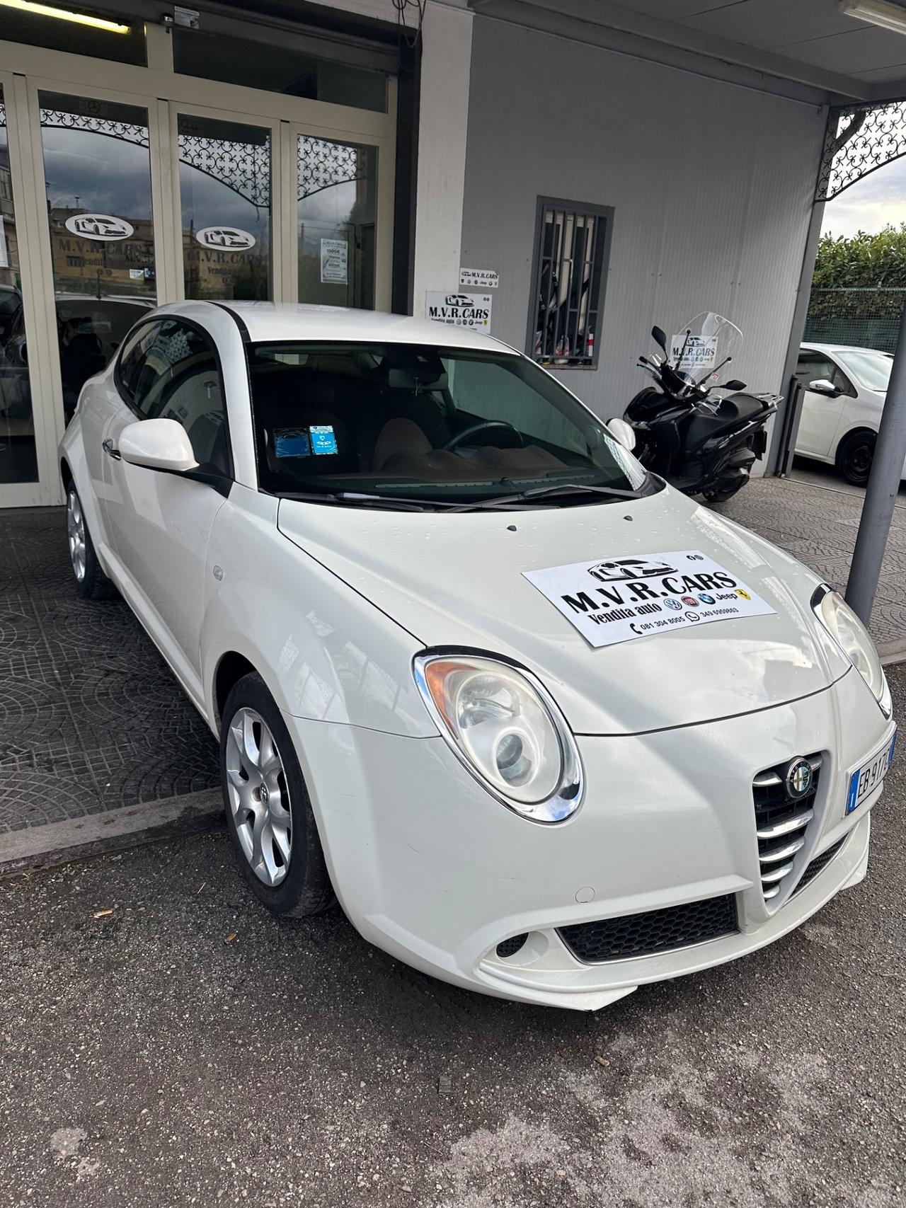 Alfa Romeo MiTo 1.6 JTDm 16V Distinctive Sport Pack