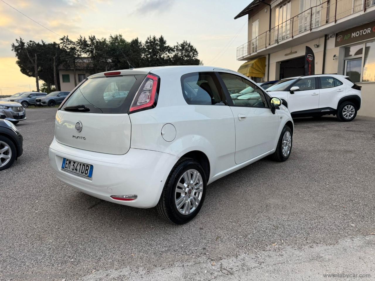FIAT Punto 1.2 8V 3p. Pop