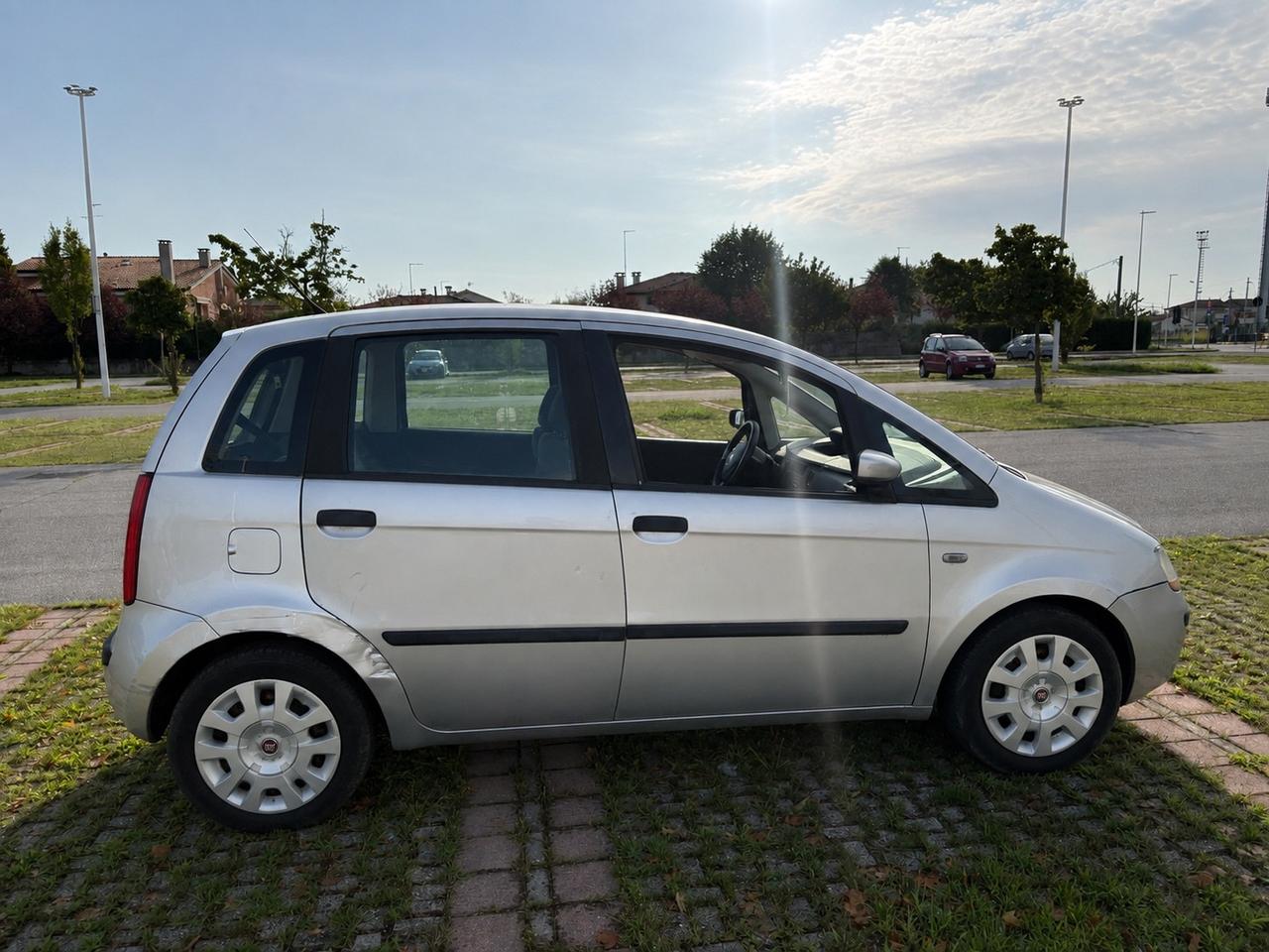 Fiat Idea 1.2 16V 80cv neo patentati